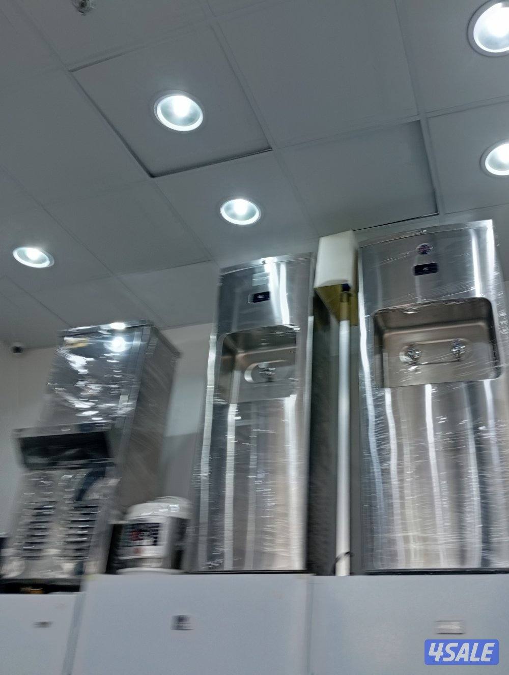 نبيه وانا اشتري جميع اغراض البيوت بما يعني ثلاجات وغسالات وجلايات وبرا11