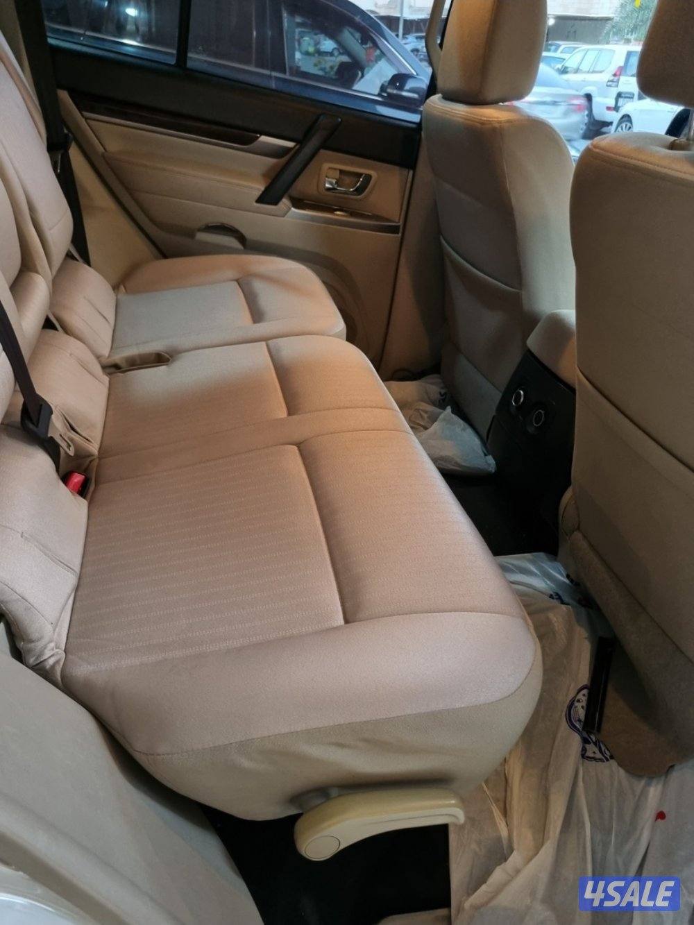 باجيرو 2019 الماكينة الكبيرة 3.8 حالة ممتازة8