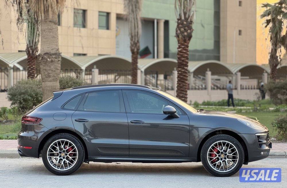 ماكان GTS بهبهاني 2017 عداد 147 ألف كامل المواصفات2