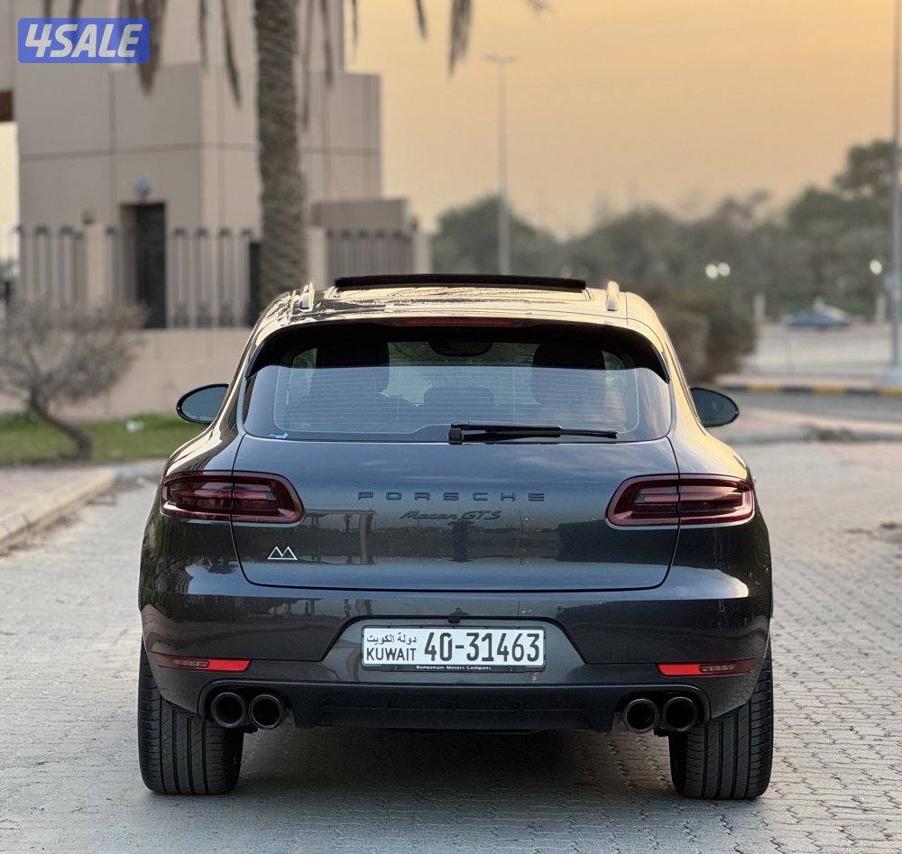 ماكان GTS بهبهاني 2017 عداد 147 ألف كامل المواصفات9