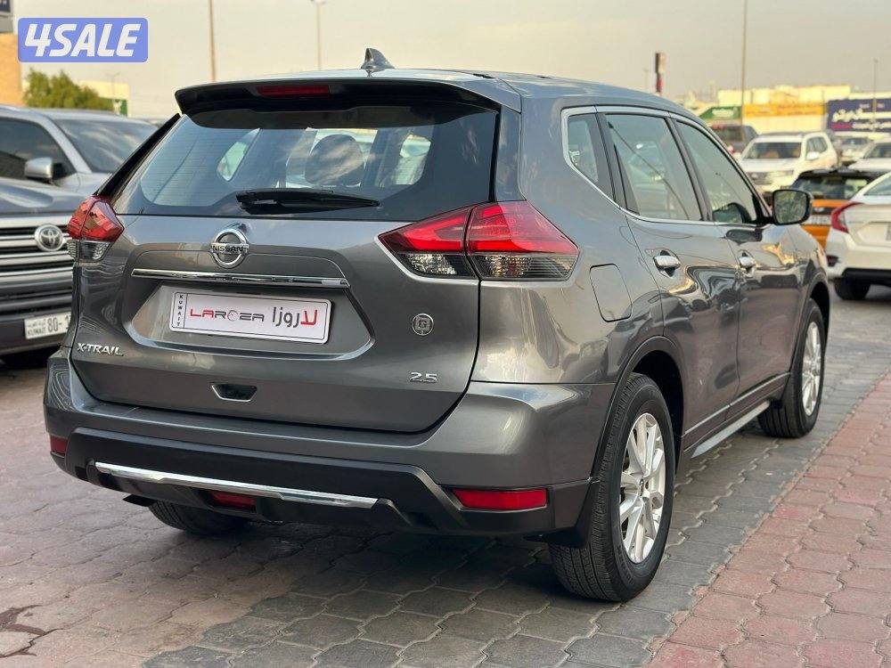 اكس تريل 20213