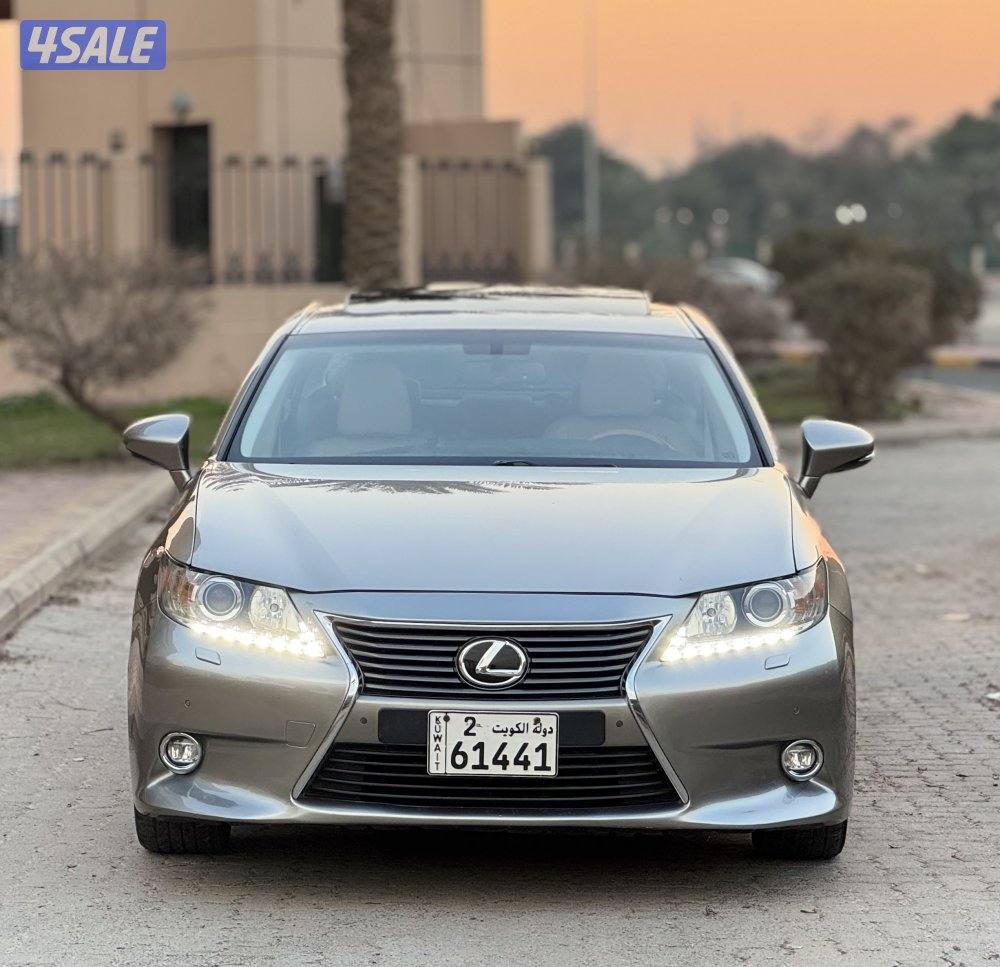 لكزس ES250 الساير 2015 عداد 87 ألف كامل المواصفات0
