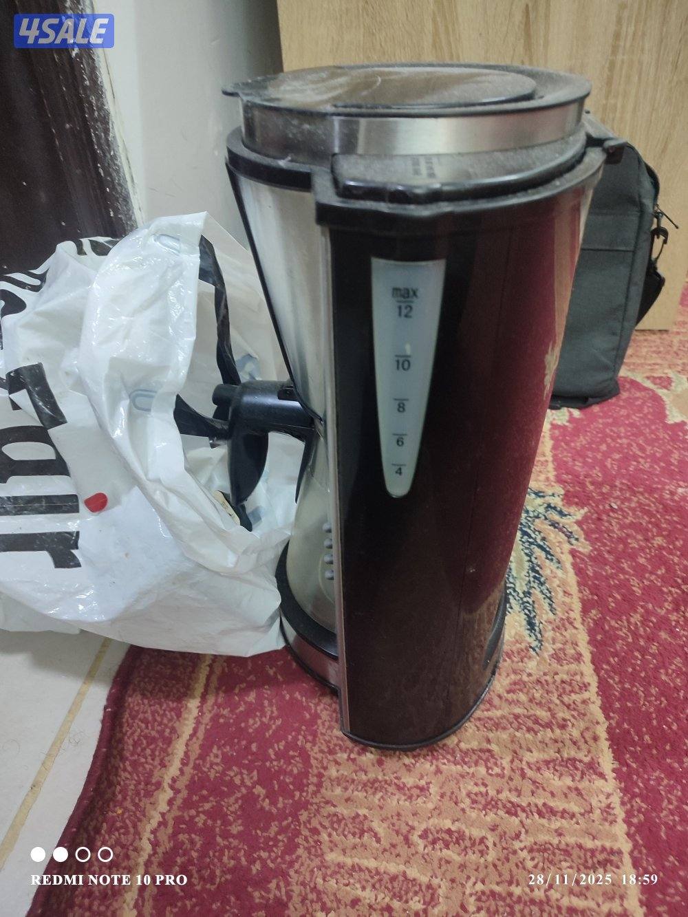 ماكينه للبيع4