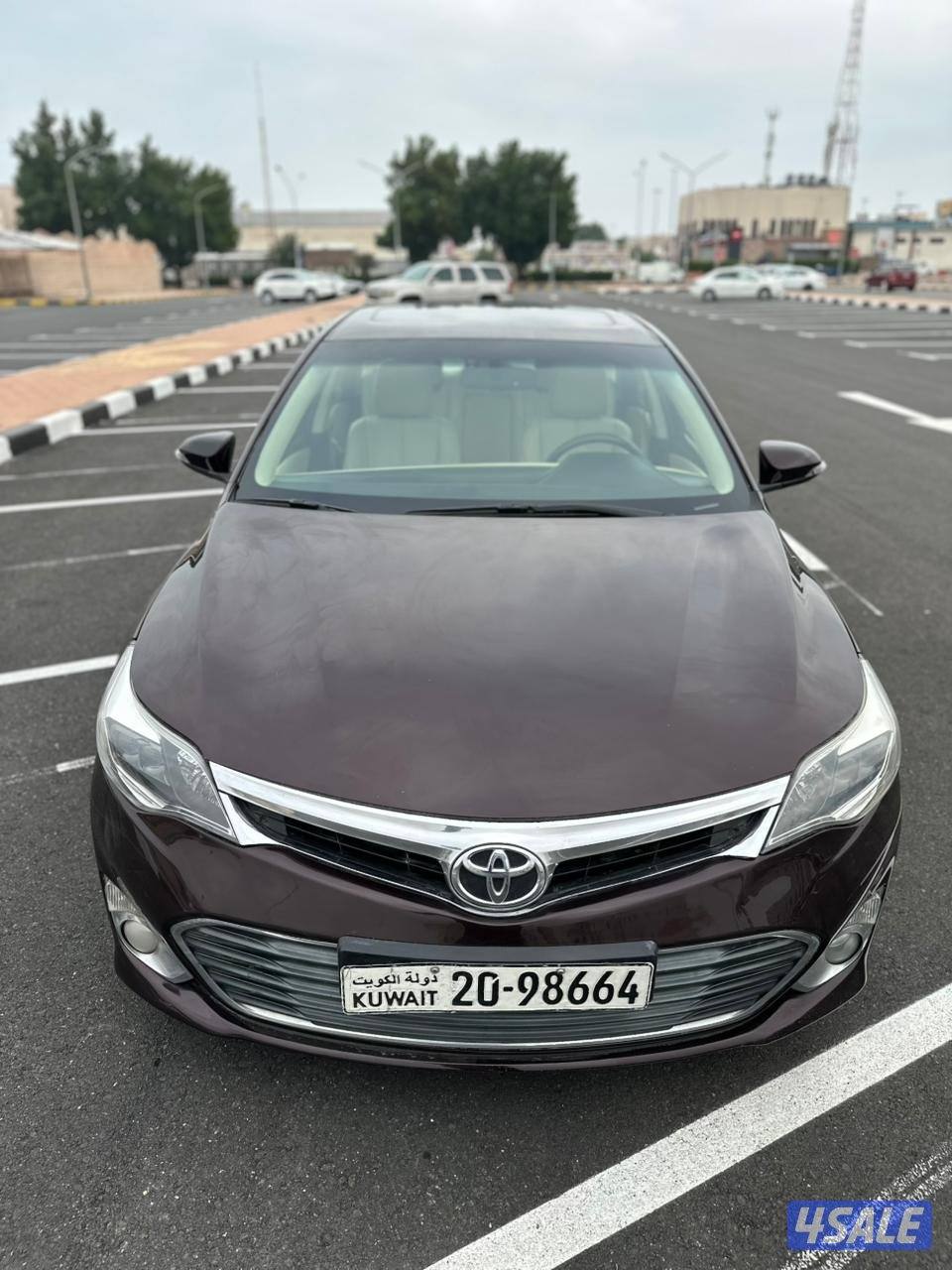 Toyota Avalon 2013 V6 Excellent Condition Full Option for Sale4