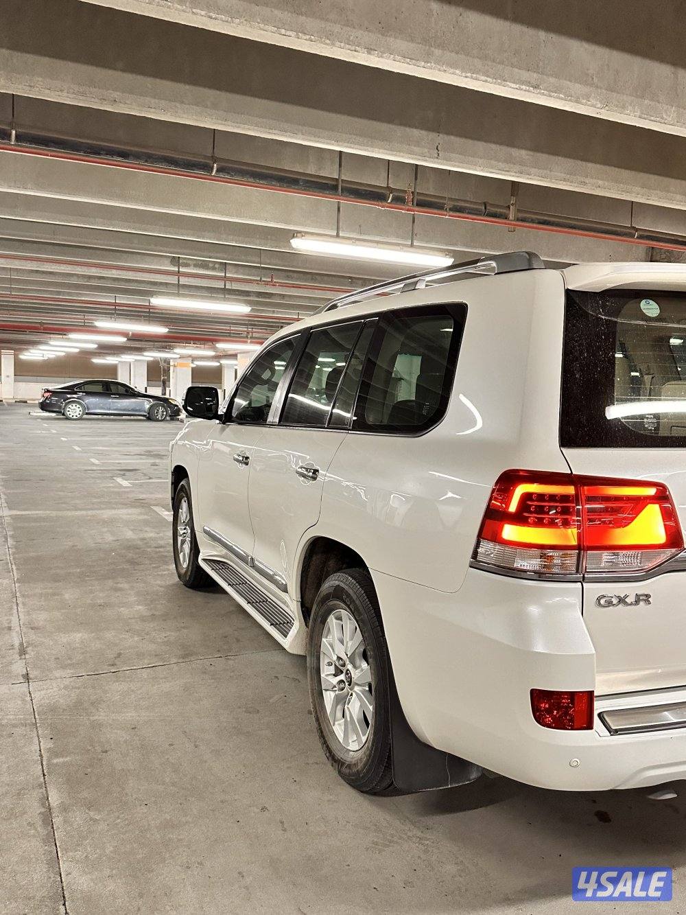 لاندكروزر 2019 الساير3