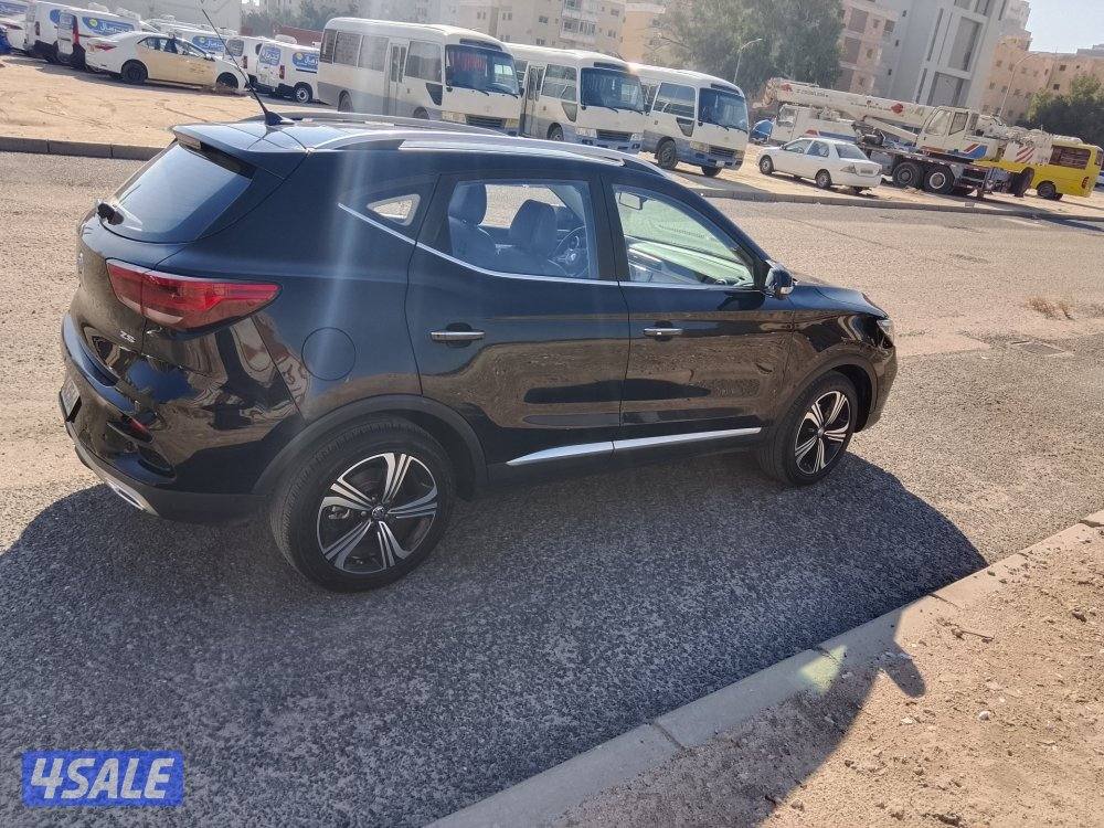 للبيع MG ZS موديل 2024 ماشي 24 الف5