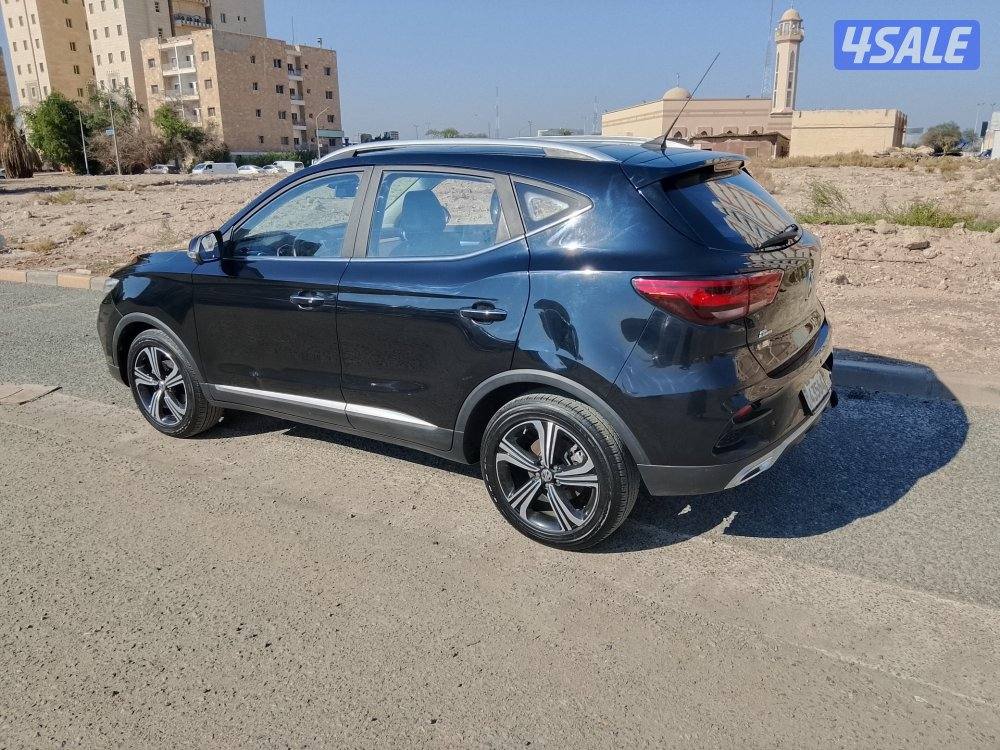 للبيع MG ZS موديل 2024 ماشي 24 الف6