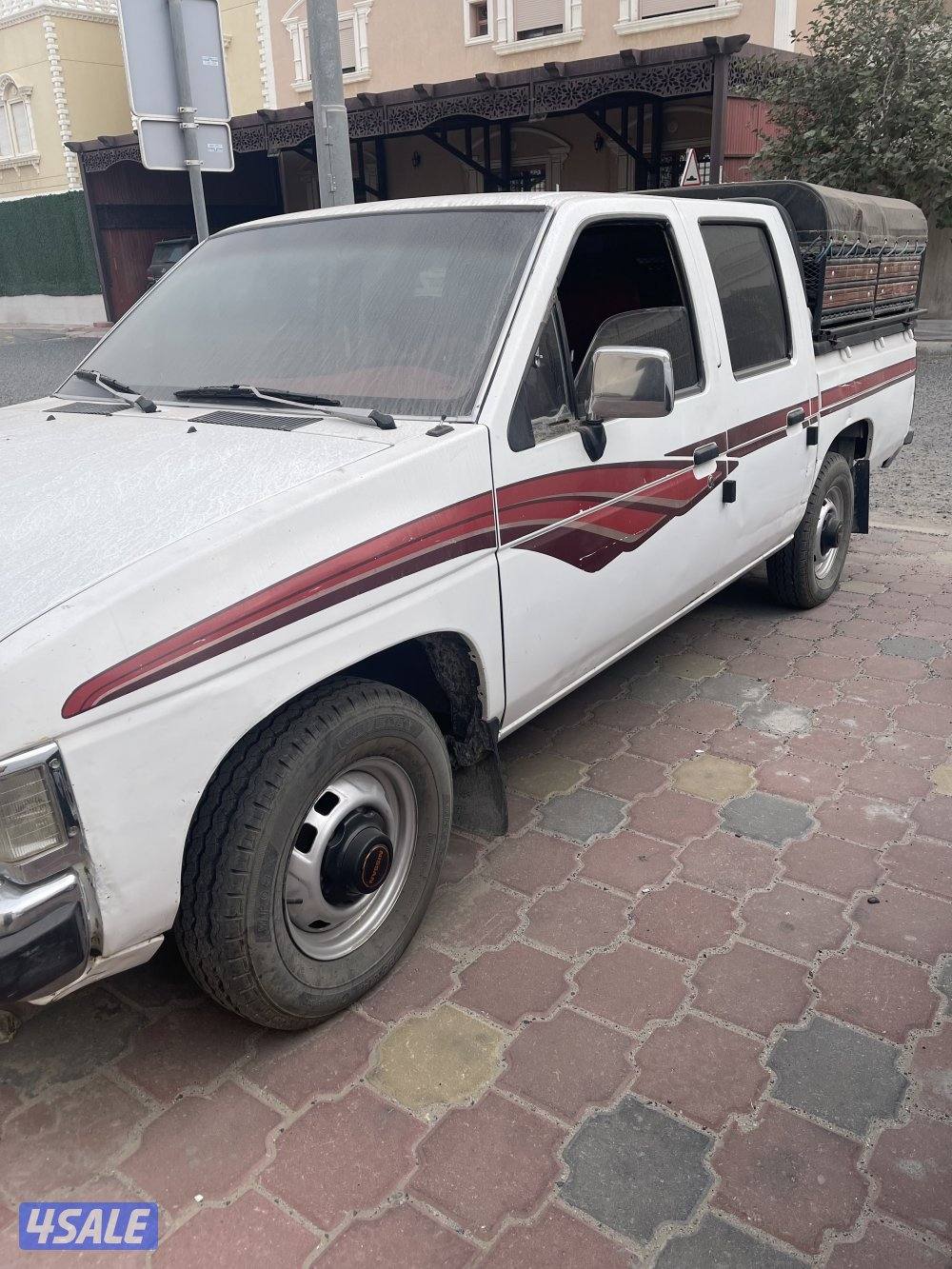 وانيت نيسان 1995 شرط الفحص قير مكينه شاصي بدي 3 قطع من غير حوادث5