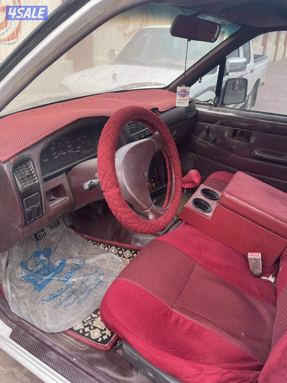وانيت نيسان 1995 شرط الفحص قير مكينه شاصي بدي 3 قطع من غير حوادث6