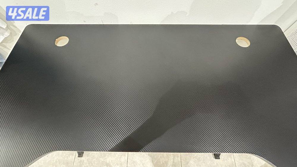 طاولة قيمنق Gaming desk1