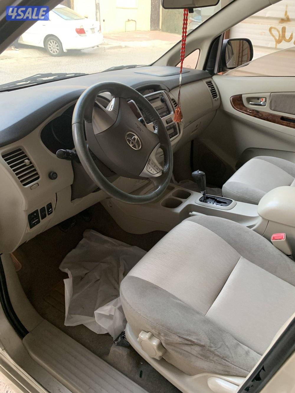 تيوتا انوفا صبغ وكاله1