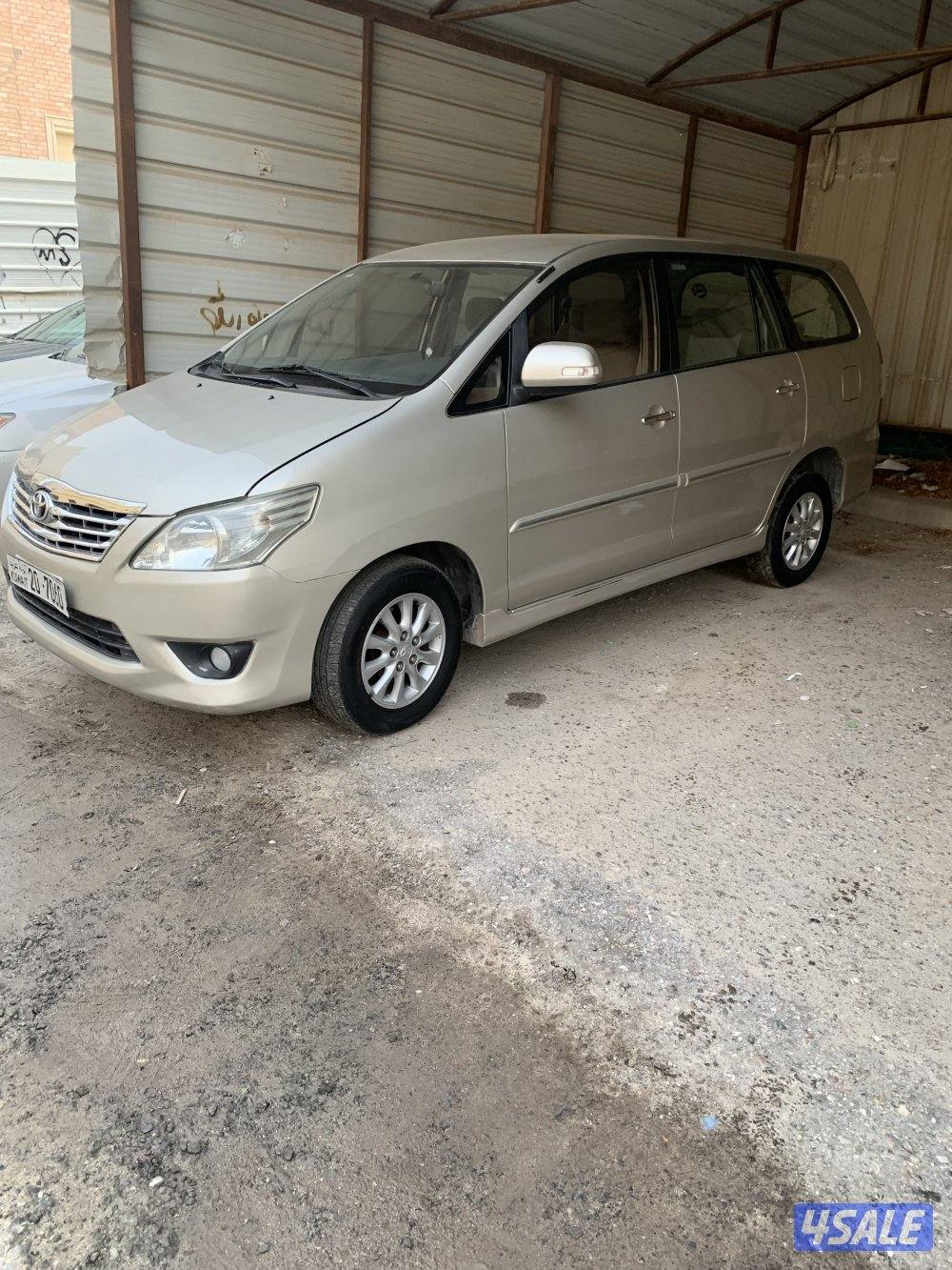 تيوتا انوفا صبغ وكاله5