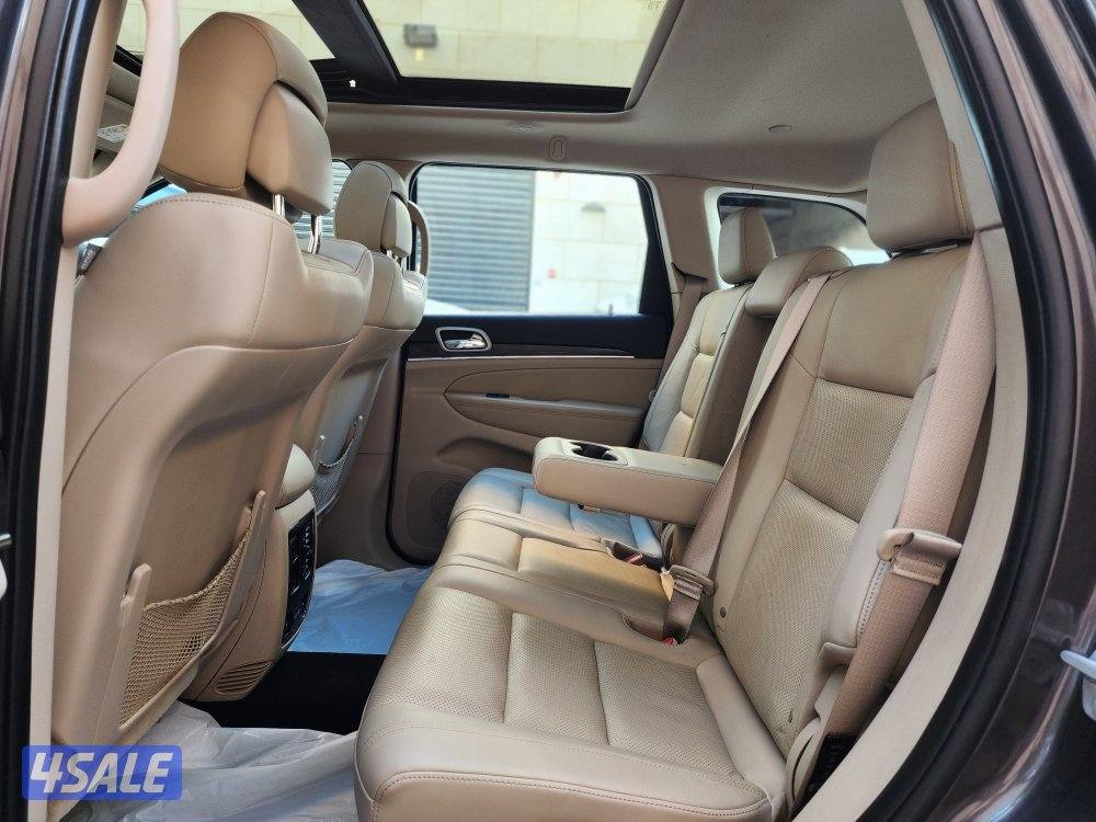 غراند شيروكي ليميتد ٦ سلندر موديل 2021 عداد 73ألف سرفس منتظم شرط الفحص5