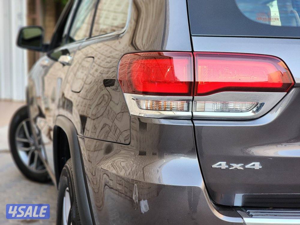 غراند شيروكي ليميتد ٦ سلندر موديل 2021 عداد 73ألف سرفس منتظم شرط الفحص15