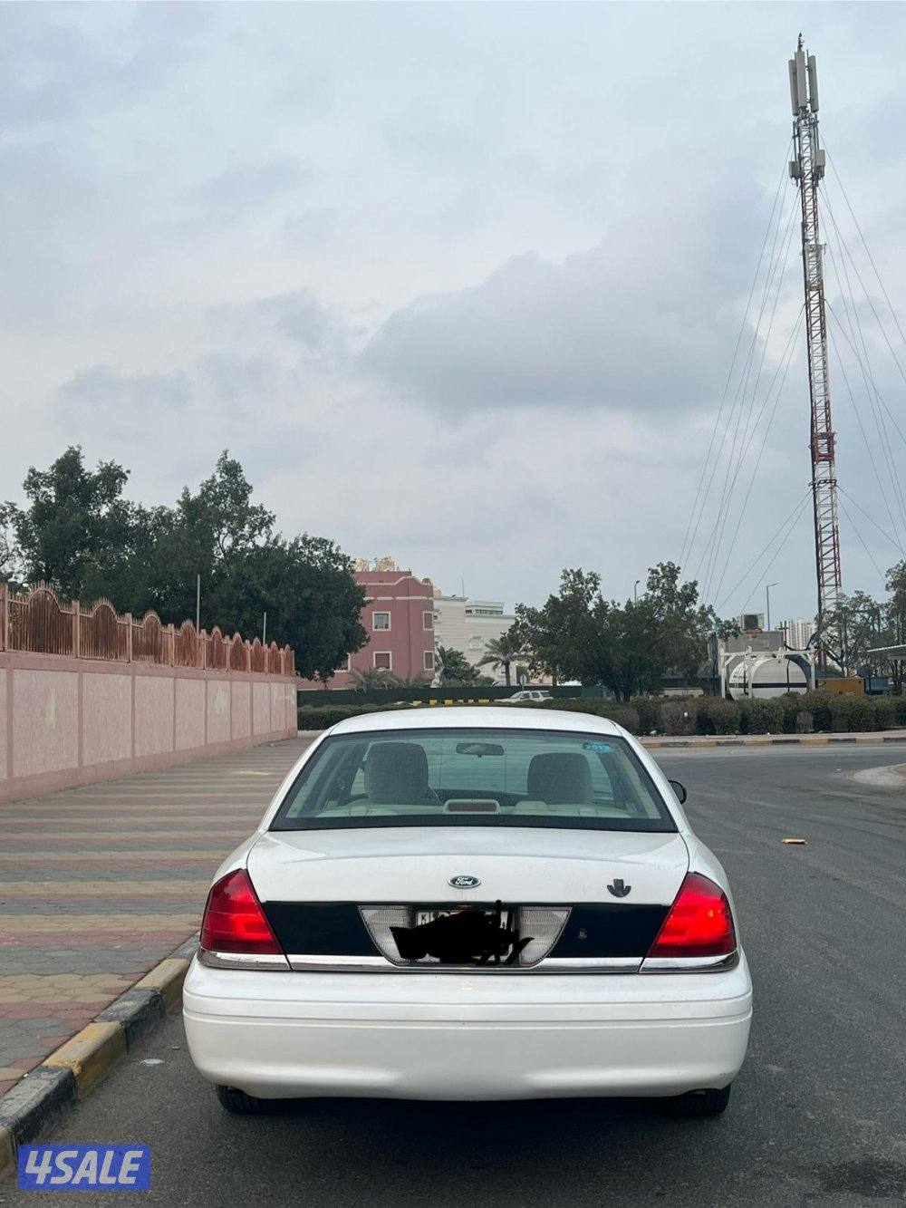 فورد فكتوريا1