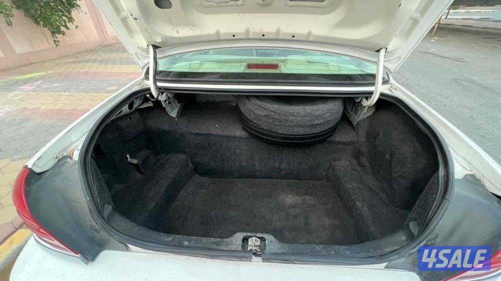 فورد فكتوريا8