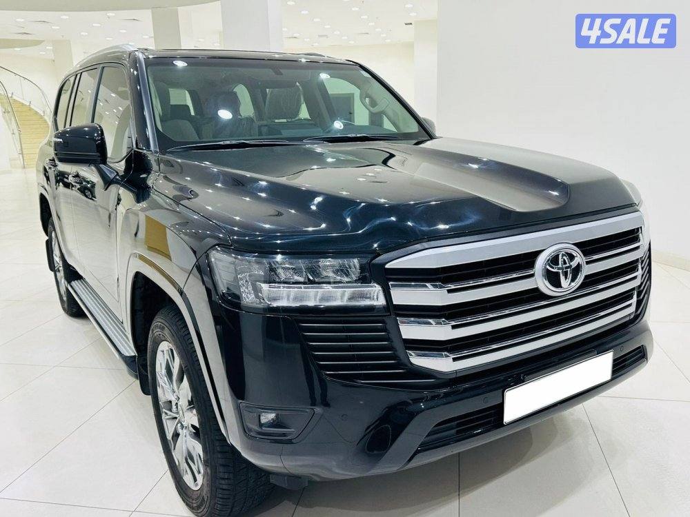 للبيع تويوتا لاندكروس GXR 4K بدون تيربو موديل 20251