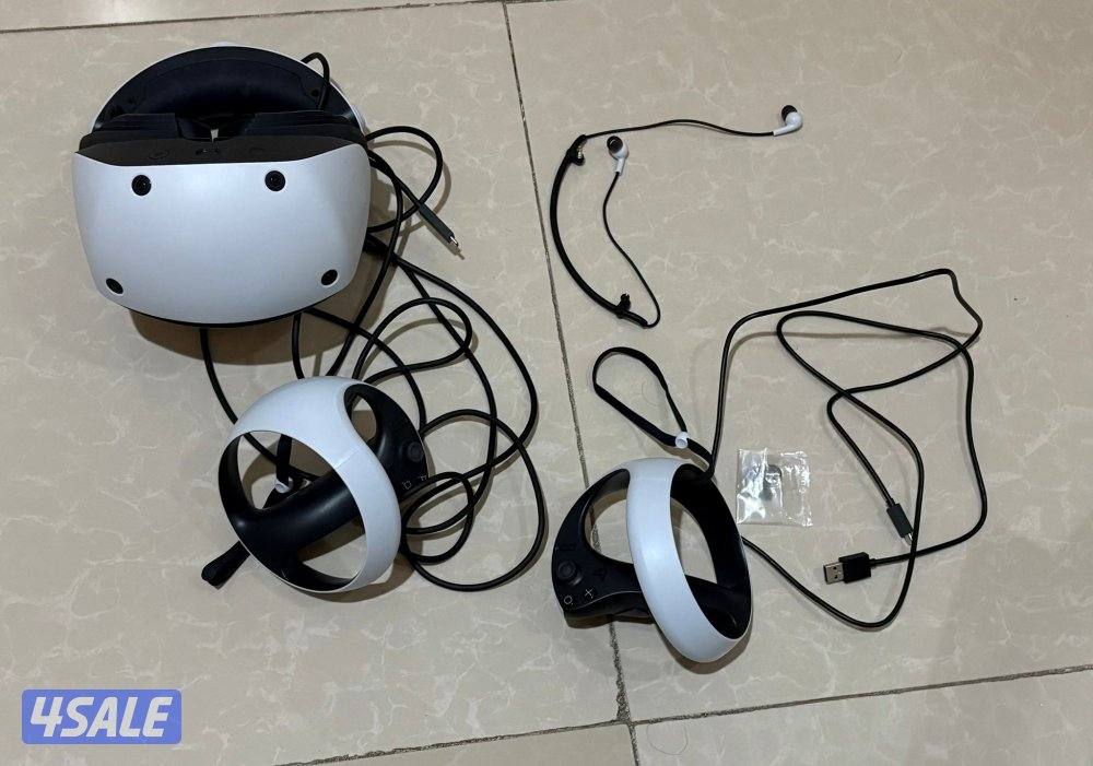 للبيع جهاز VR2 Playstation بحاله نظيفة جداً واستعمال 4 ساعات فقط1