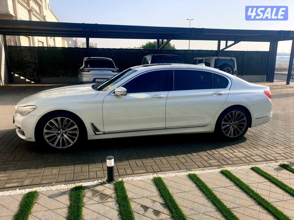 للبيع BWW - حجم 740Li - موديل 2017 - وارد الغانم8
