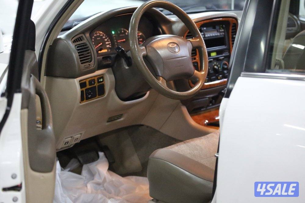 قمه بالنظافه بالحالة وكاله ٢٠٠١1