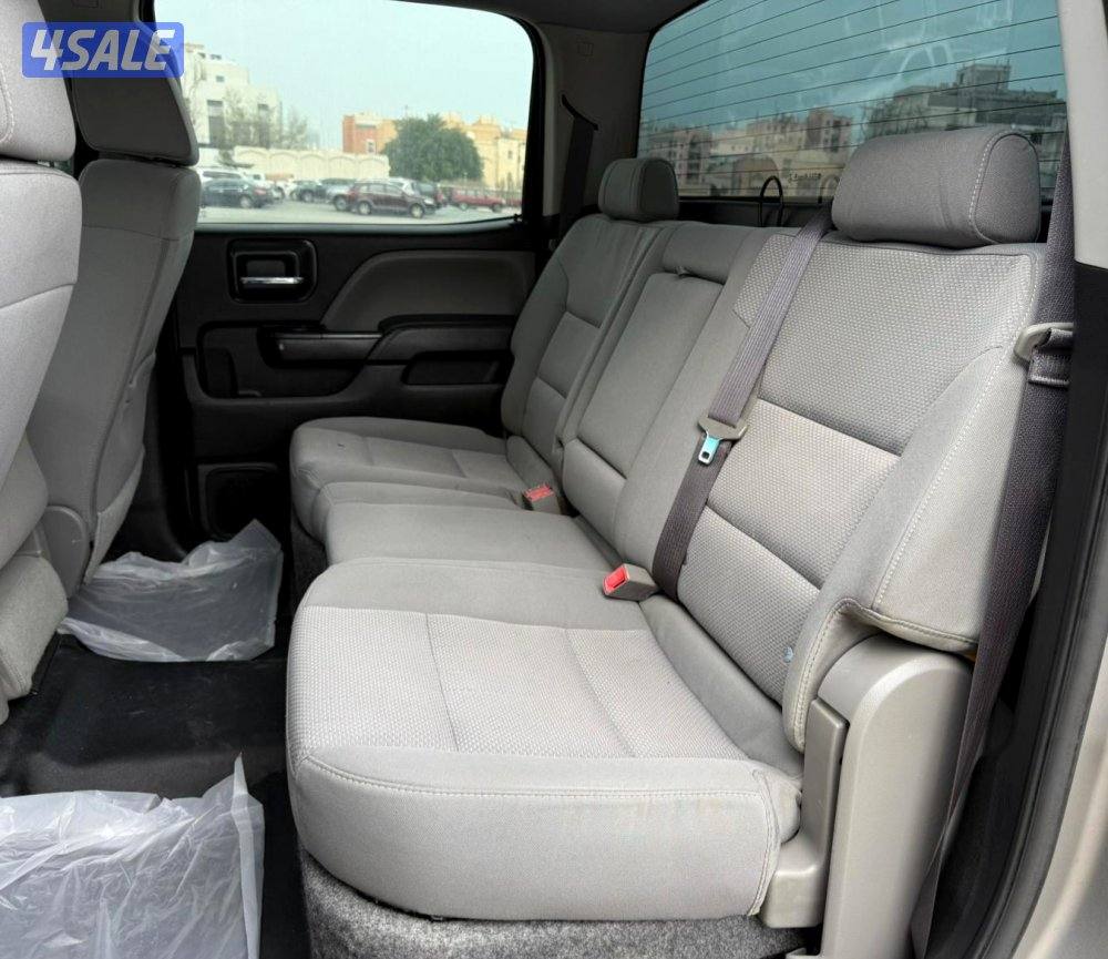 بحالة ممتازة وانيت جي ام سي سييرا موديل 2017 دبل قير أرضي شغال تواير ج13