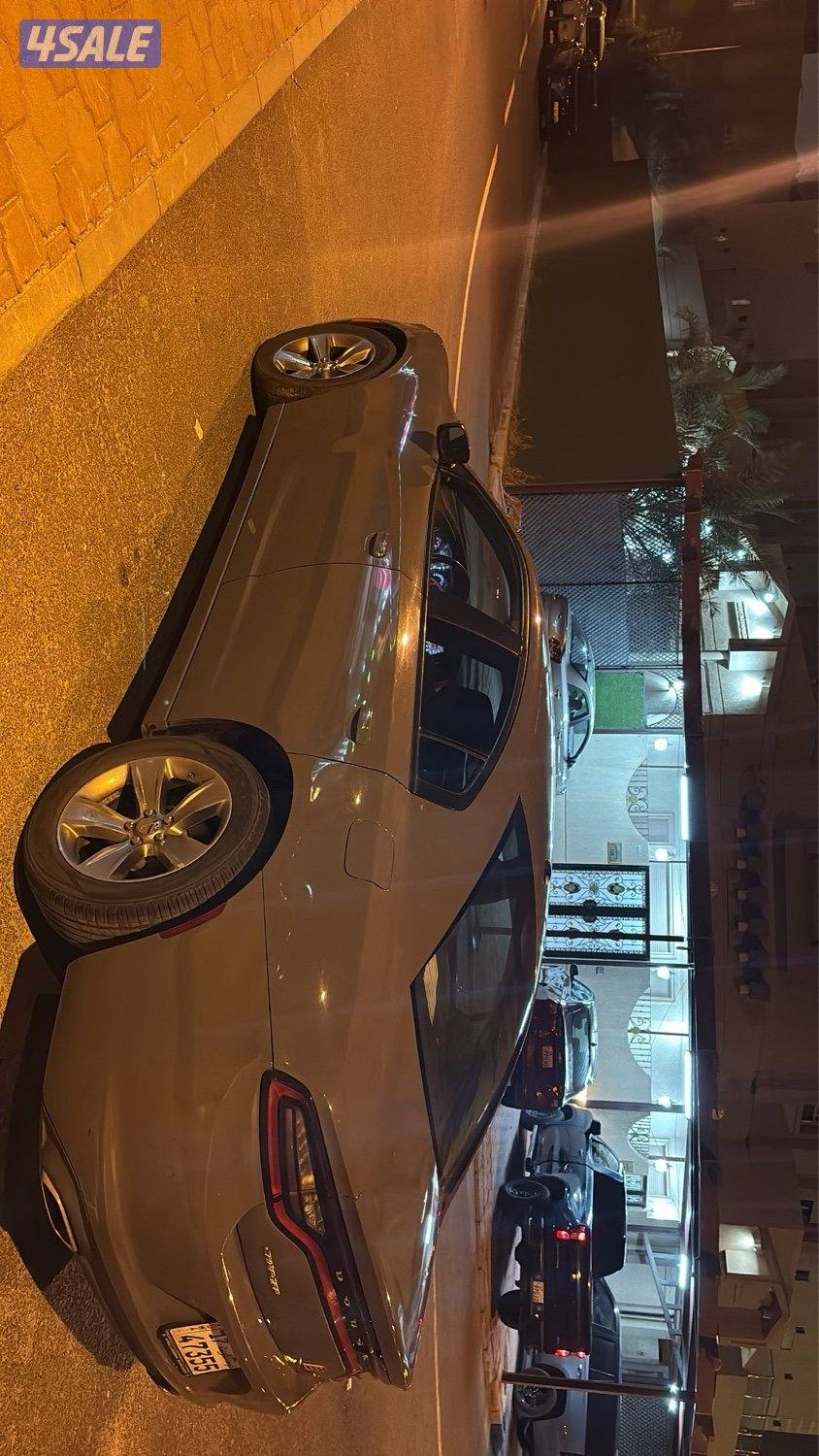 للبيع شارجر 2019 شرط الفحص (قير-مكينة-شاصي) صبغ الوكالة بالكامل معدا13