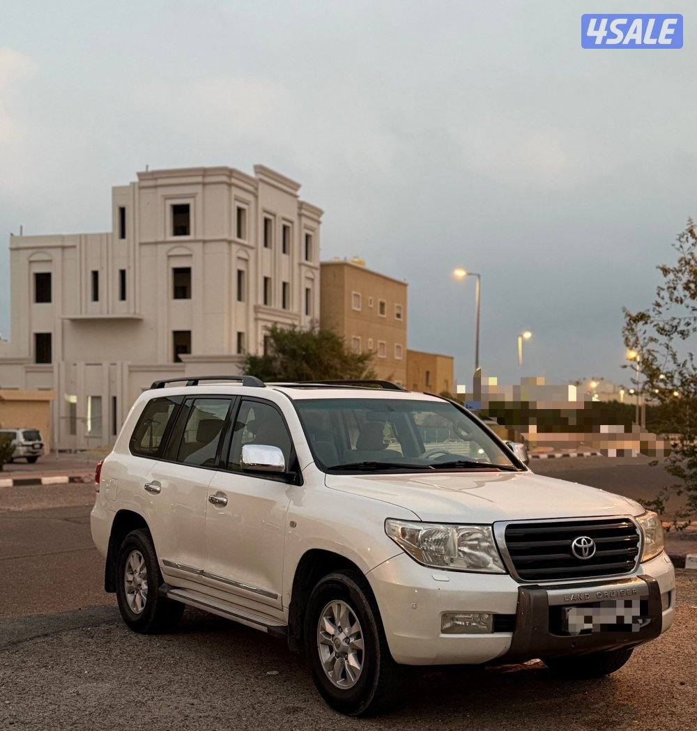 للبيع لاند كروز مويل 20101