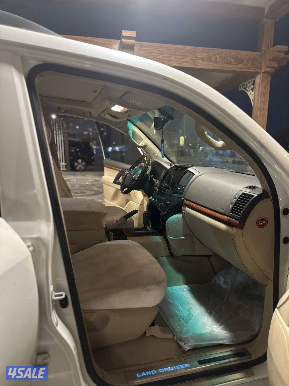 للبيع شرط الفحص يوجد اصباغ متفرغه يوجد  تشغيل عن بعد3