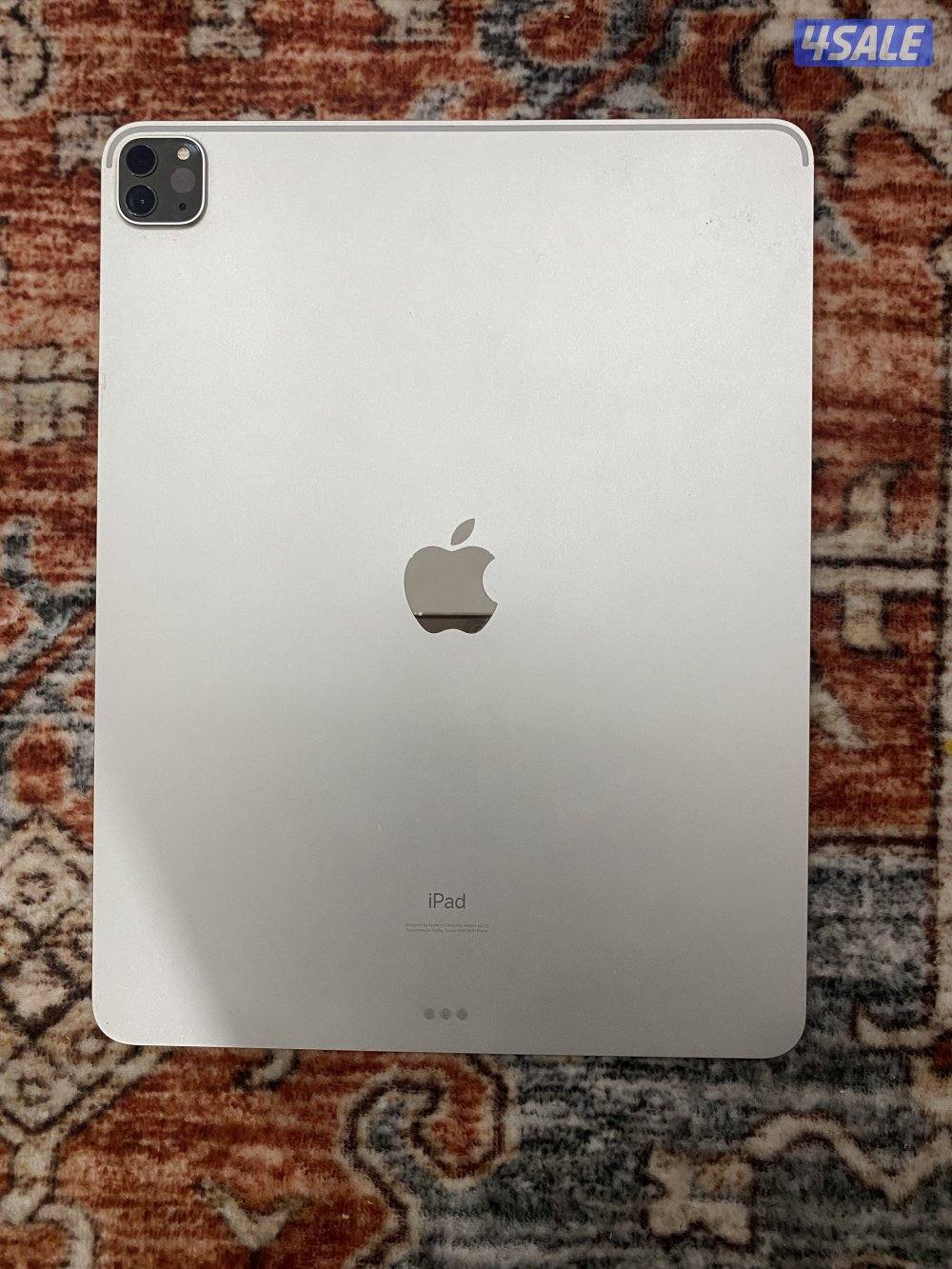 ايباد   ١٢.٩   الجيل   128 نضيف جدااا0