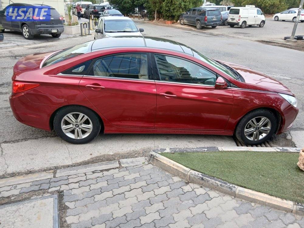 للبيع هيونداي سوناتا كامل المواصفات بنوراما بحالة ممتازة11