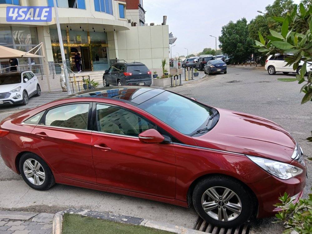 للبيع هيونداي سوناتا كامل المواصفات بنوراما بحالة ممتازة12