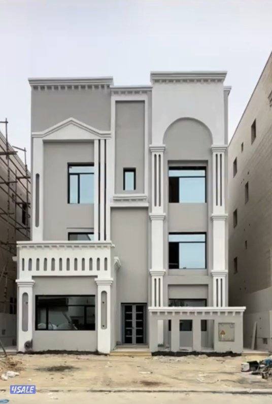 للبيع بيت ثلاث ادوار وربع في المطلاع0