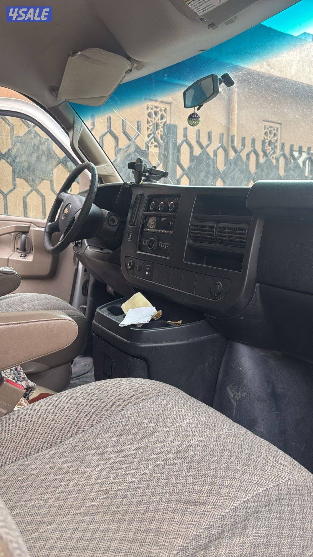 للبيع شفرولية سافانا 2017  صبغ الوكالة7