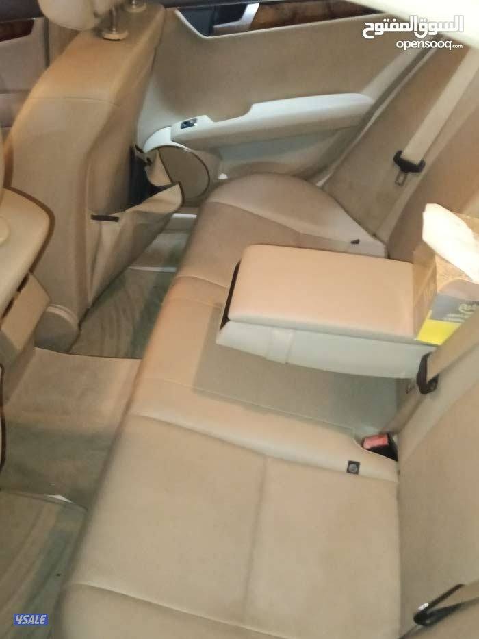 مرسيدس c200 موديل 20123