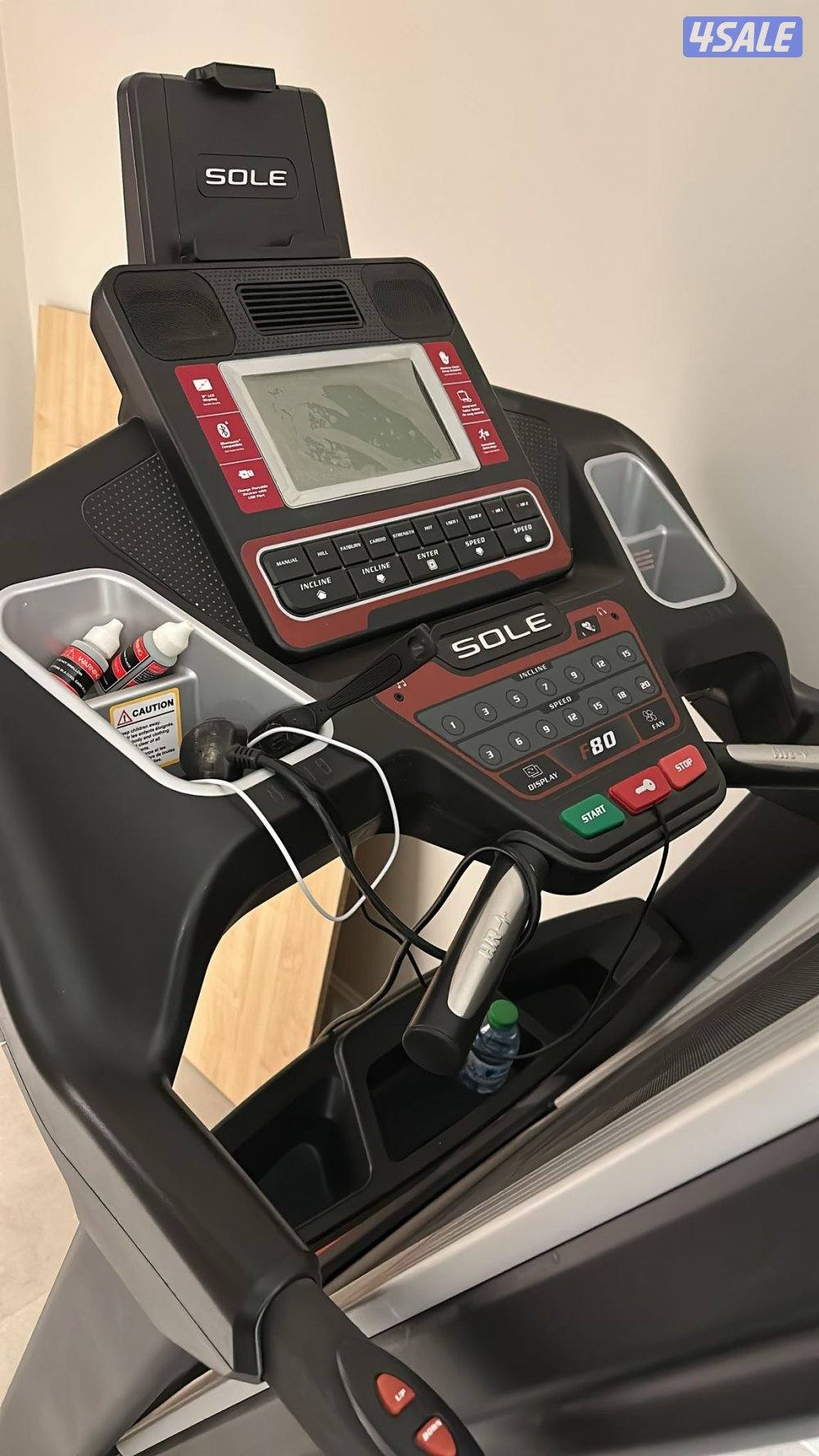 جهاز مشي sole يتحمل ١٧٠ كيلو + نظيف جدا جدا0