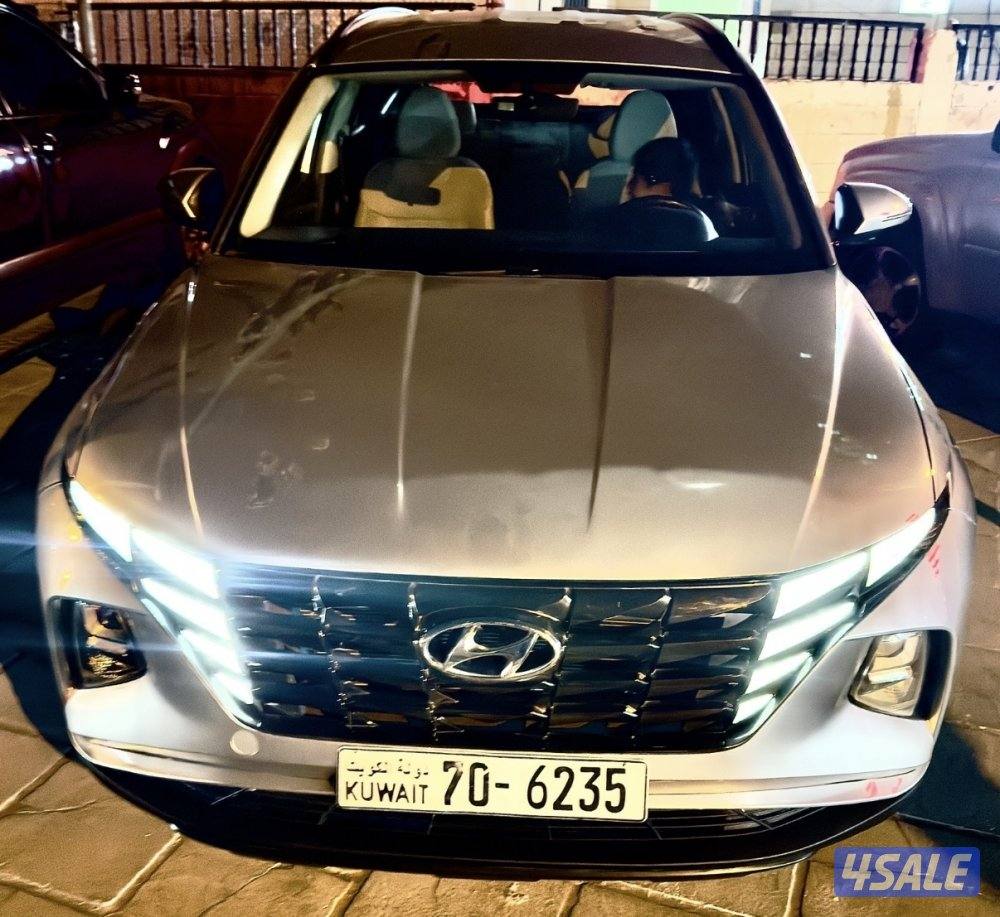 للبيع هيونداي توسان ٢٠٢٢ شرط الفحص قير مكينة شاصي4