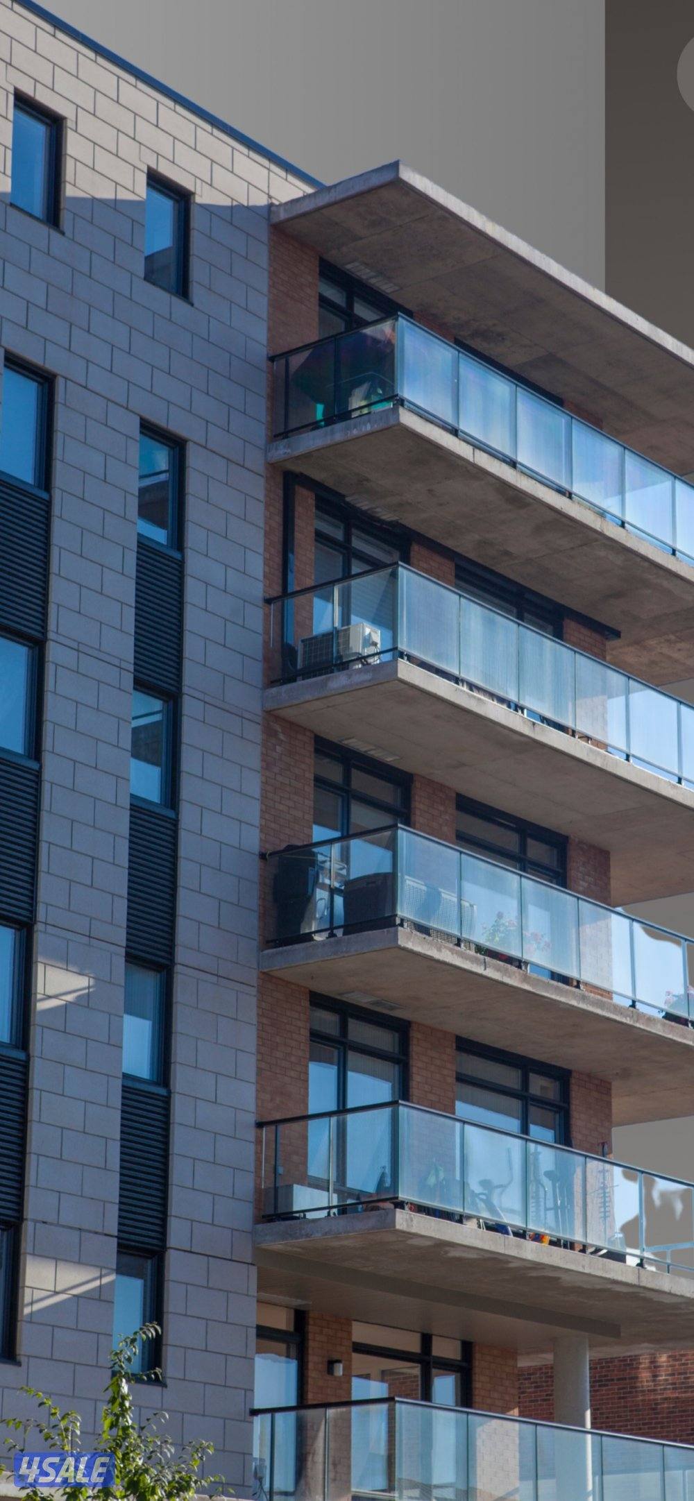 متقاعد كويتي متفرغ خبرة كبيرة بالعقارات تسويق-إدارة-اشراف على البناء0