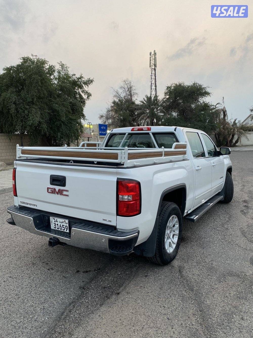 للبيع وانيت غمارتين 20173