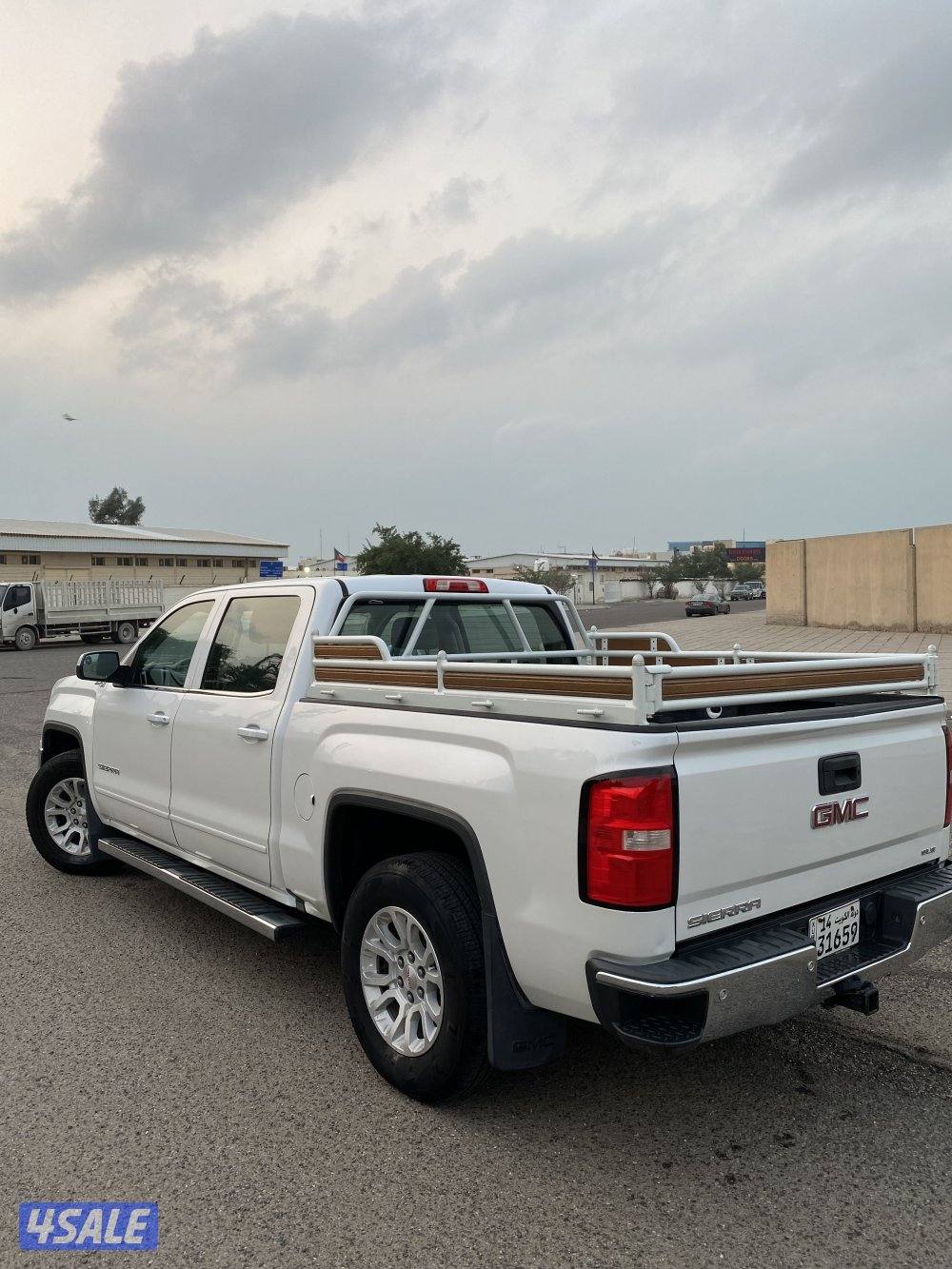 للبيع وانيت غمارتين 20174