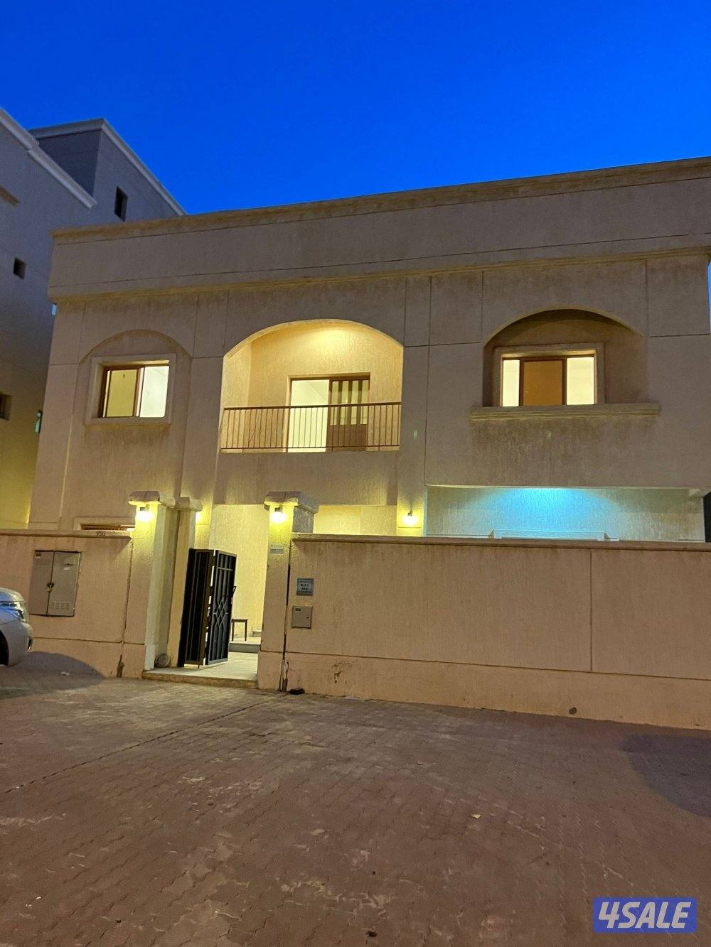 الإيجار بيت حكومي كامل0