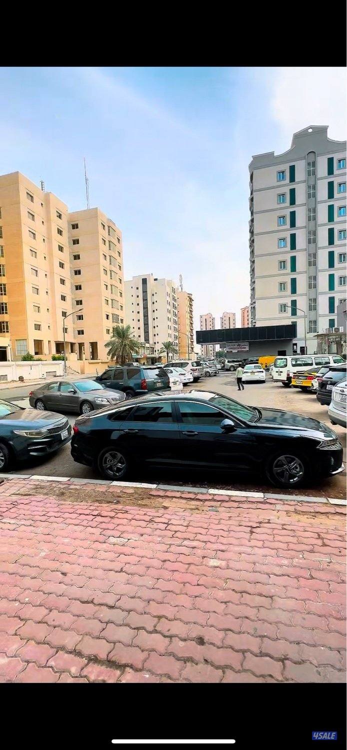 للبيع محل خلف نادي اوكسيجين الرقعي1