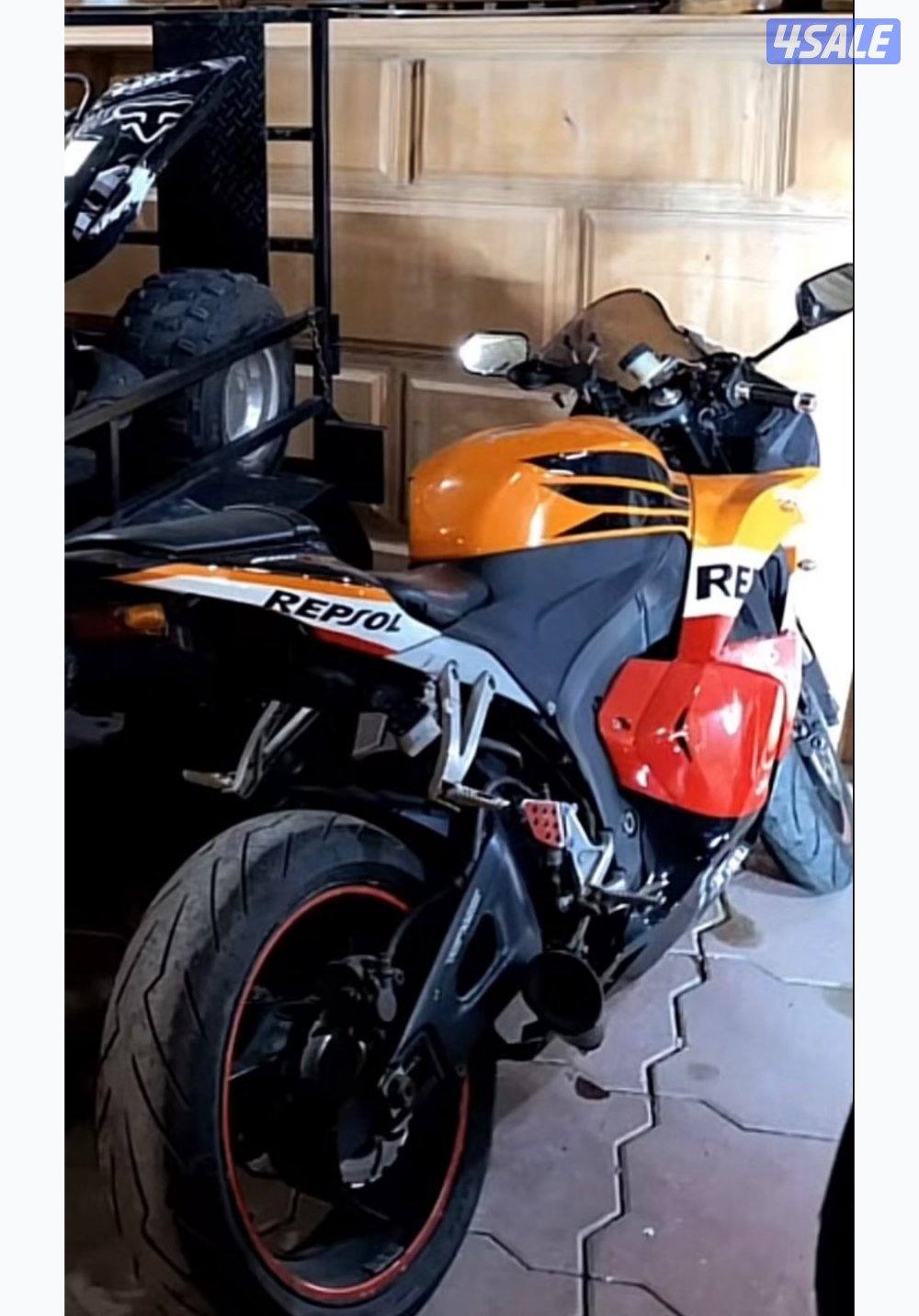 هوندا 600CBR                                               20102