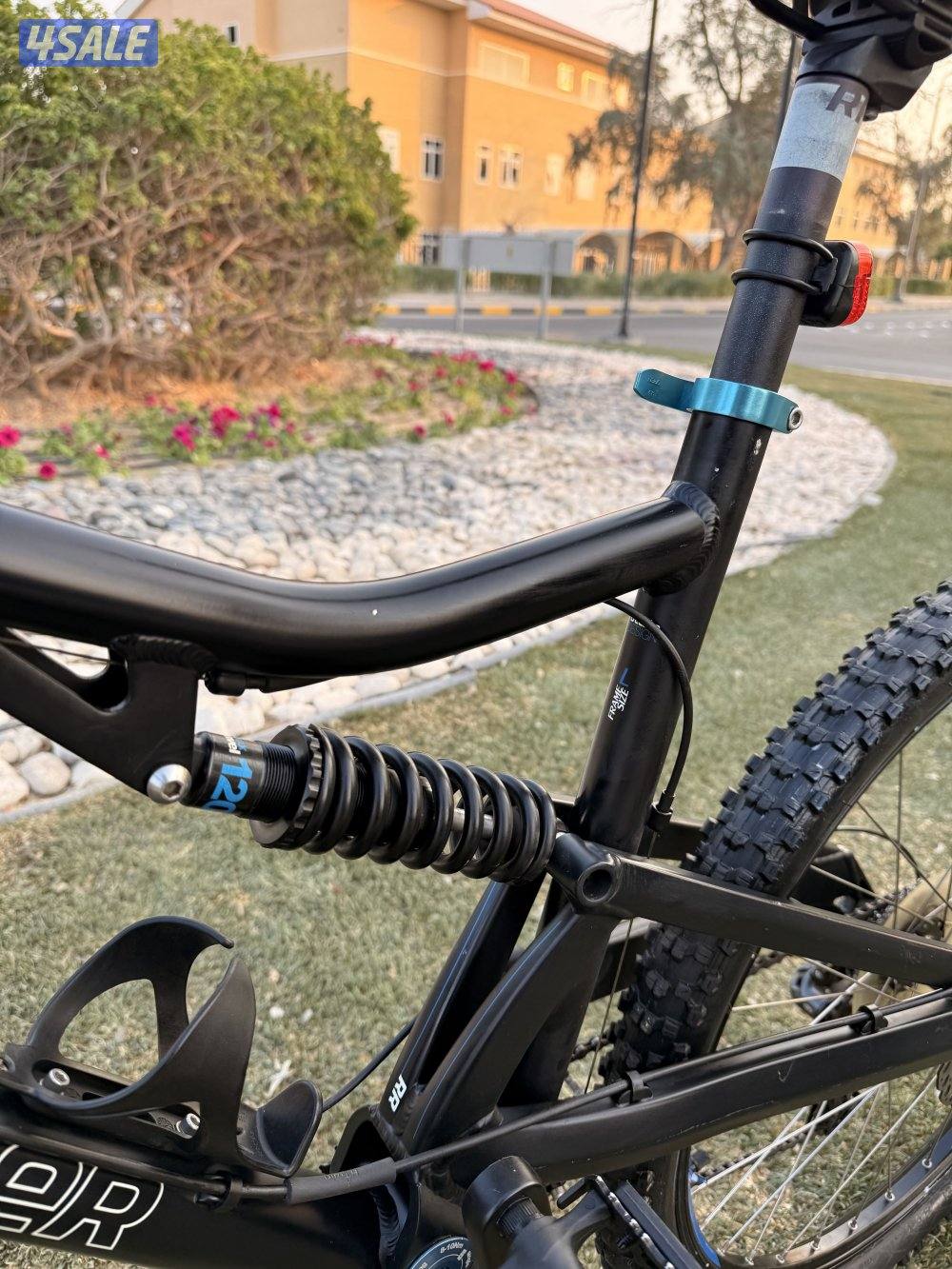 قاري rockrider six3 للبيع8