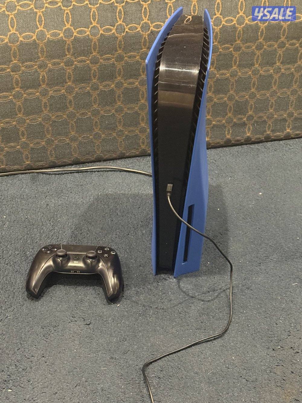 للبيع سوني ٥ مع حساب فيفا0