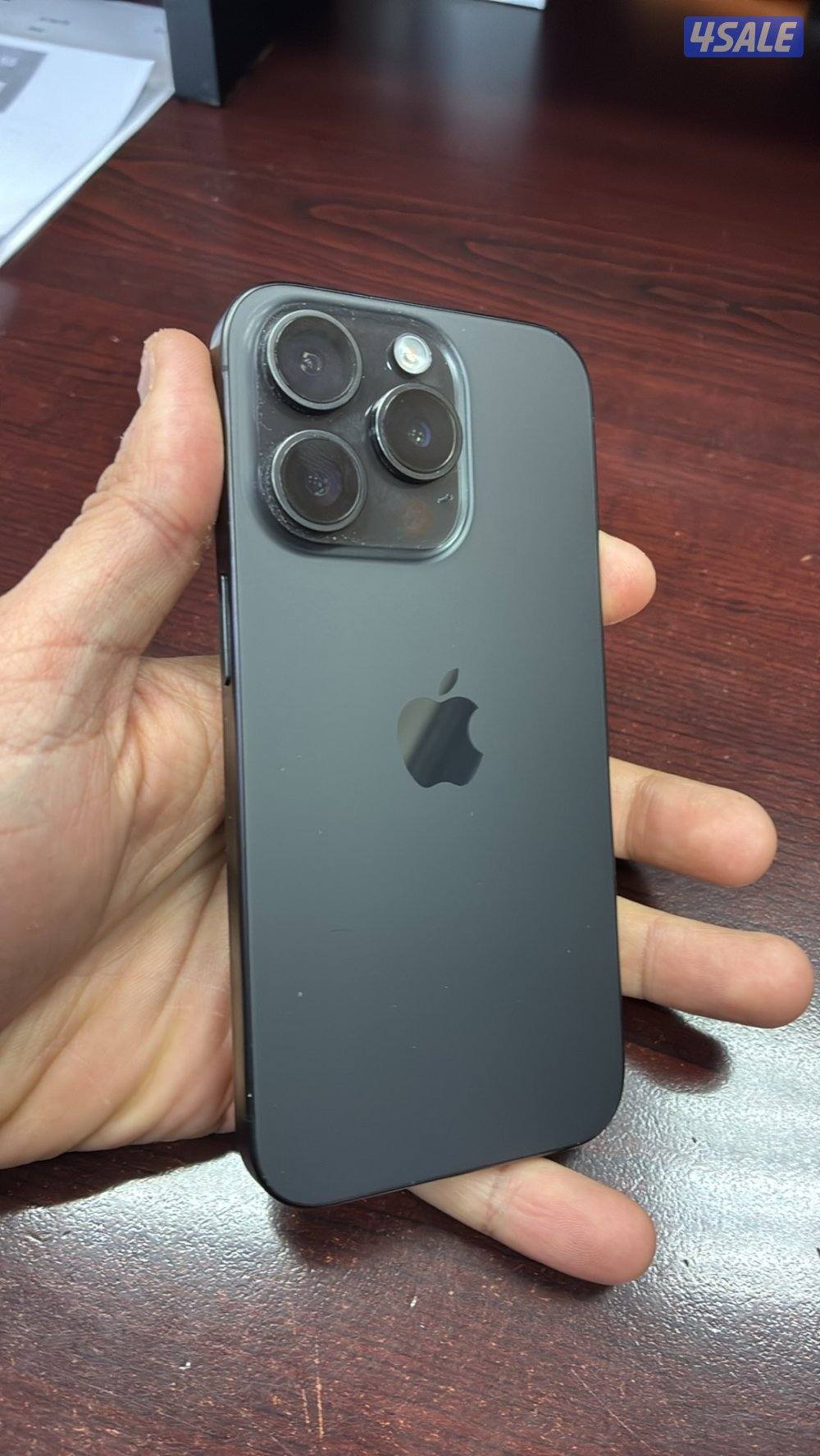 ايفون 15 برو 256 جيجا0