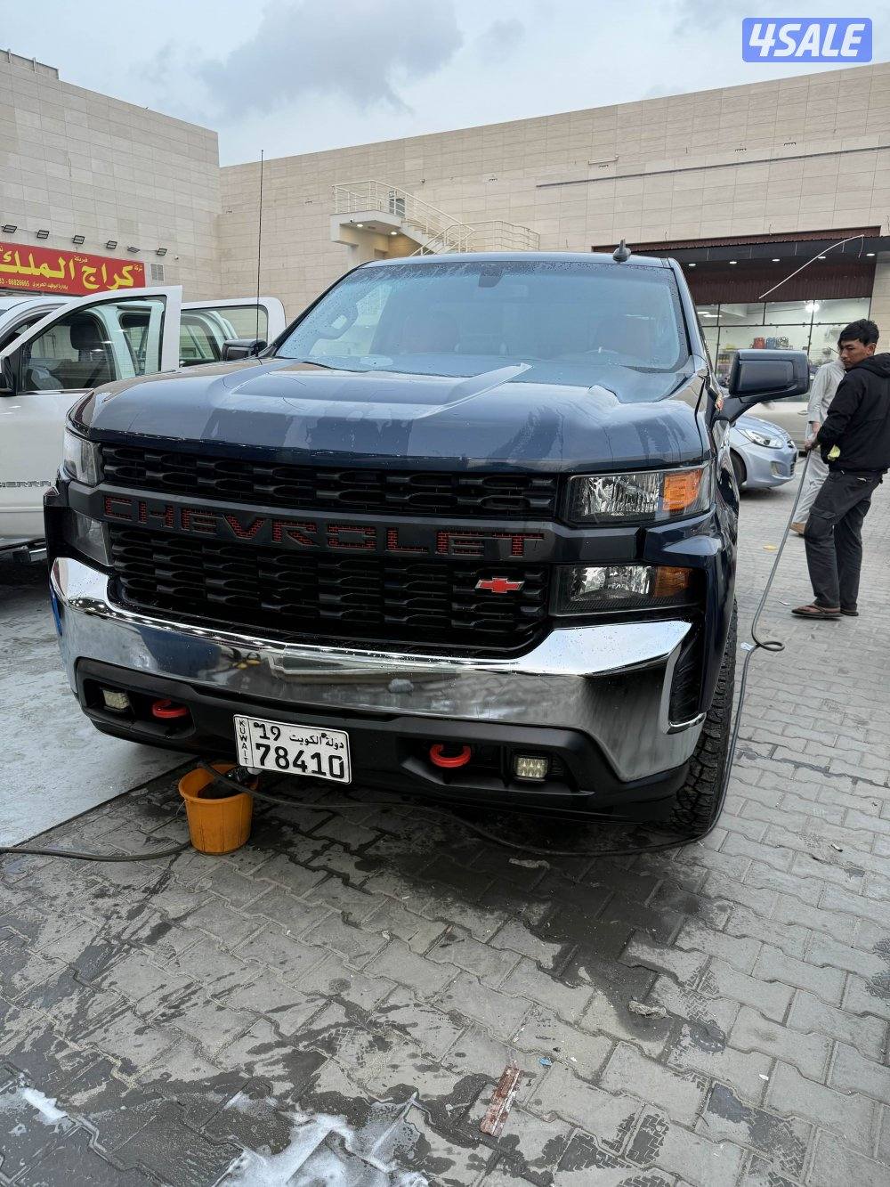 للبيع وانيت سلفرادو 70 عام0