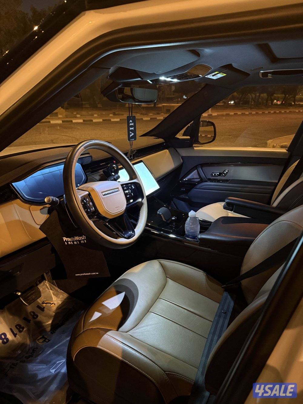 للبيع رنج روفر سبورت ٢٠٢٤3