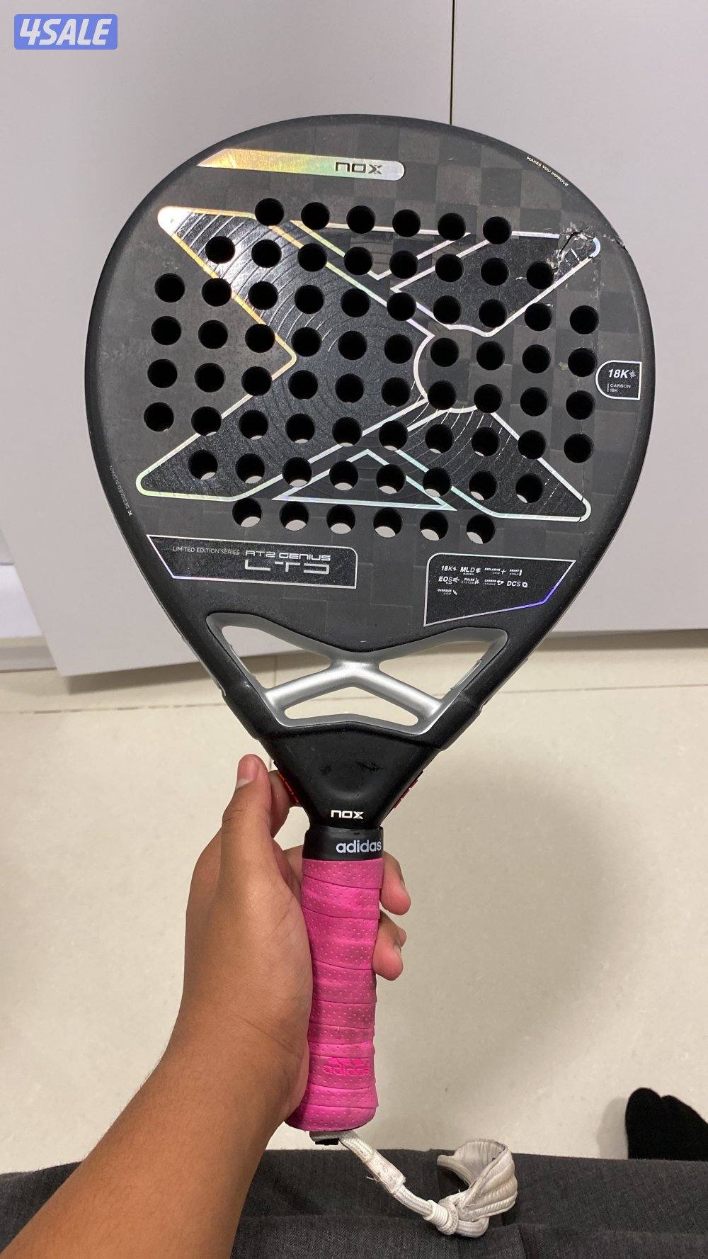 مضربين بادل مستعملين ماركه ومعاه جنطه0