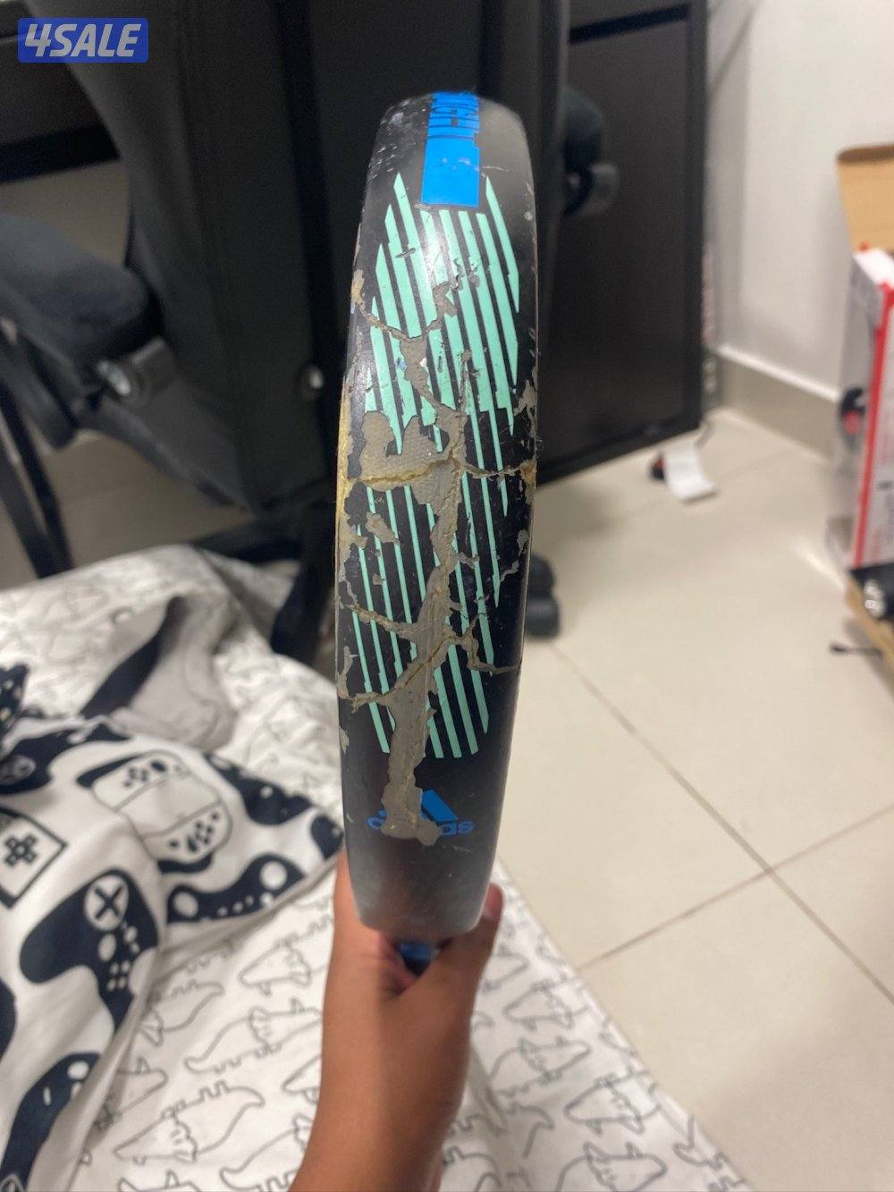 مضربين بادل مستعملين ماركه ومعاه جنطه9