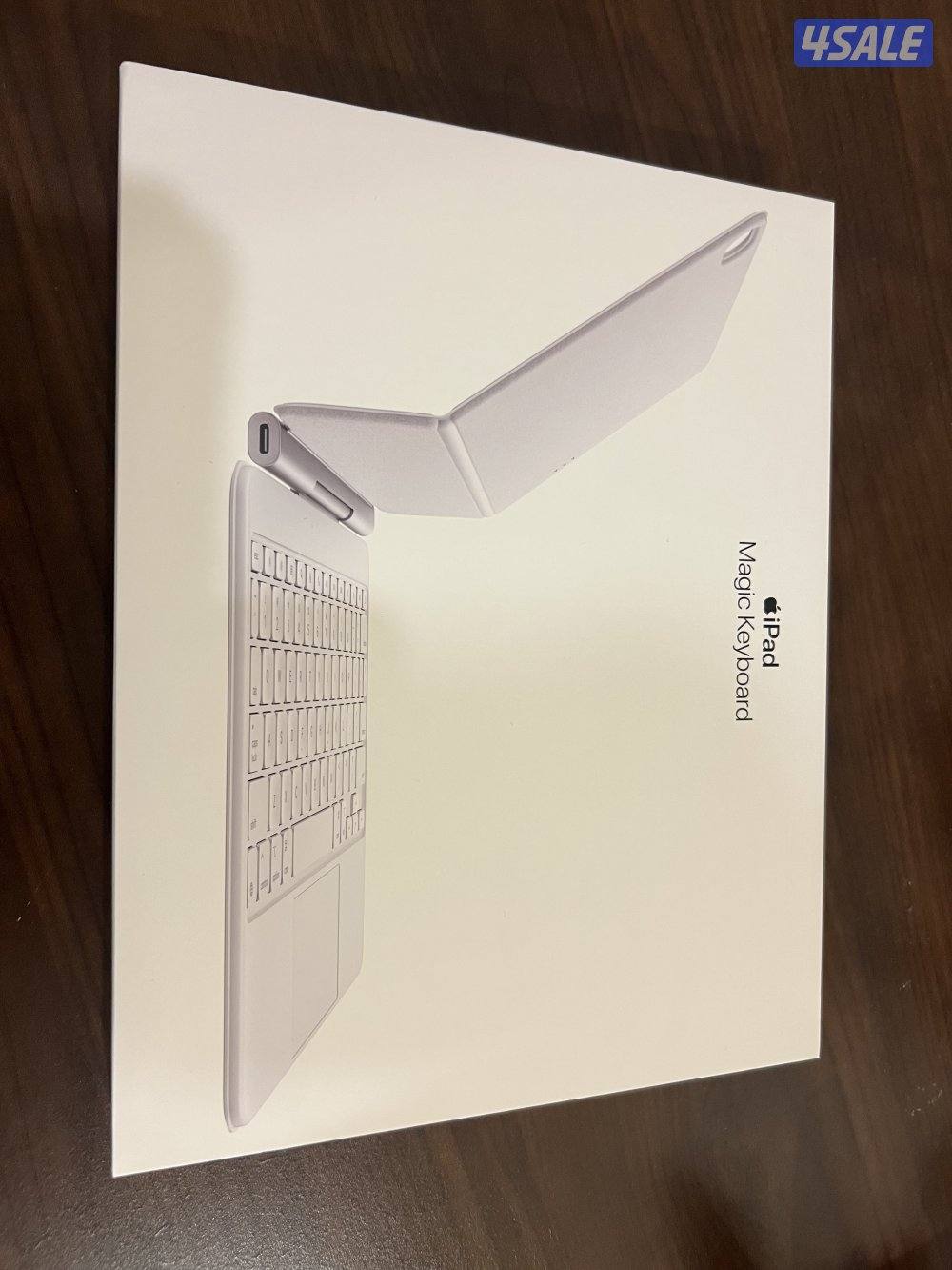 للبيع ماجيك كيبورد جديد من ابل  ١١ انش لل M2 واقل0